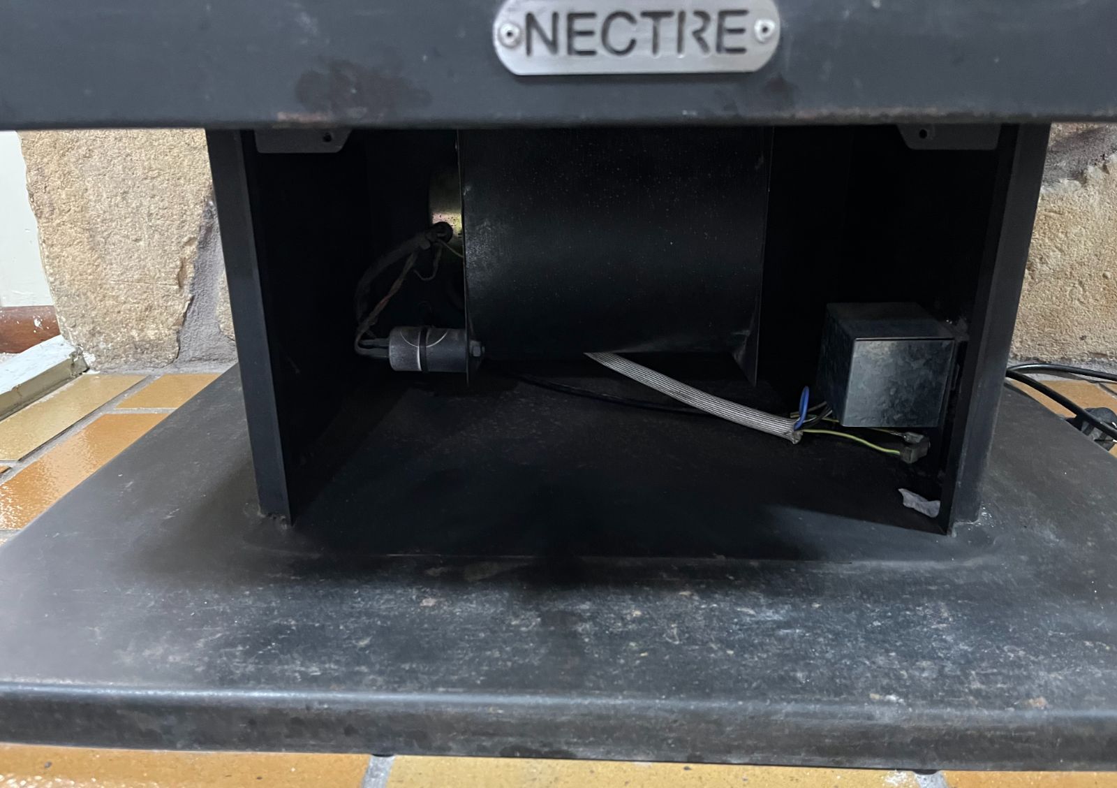 Fireplace fan in Grose Vale after service by A&J Exterior